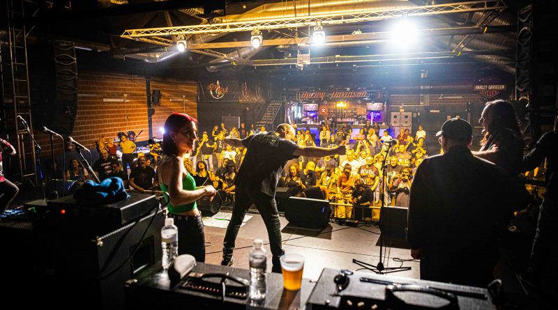 Reseña de Inmortal, el último disco de Juan Olmos en solitario